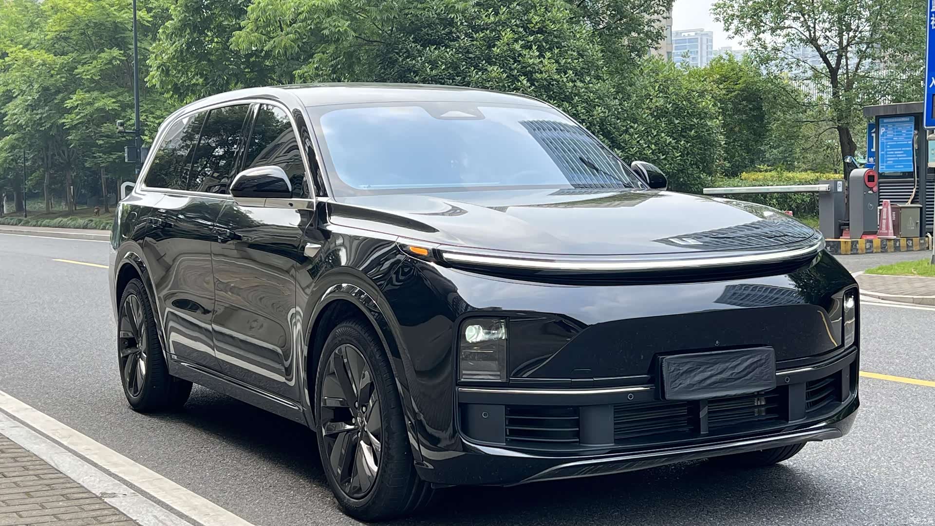 Li Auto L9, 2024 8