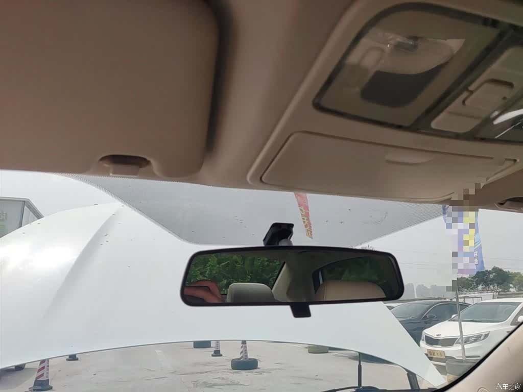 Changan V7, 2015 18
