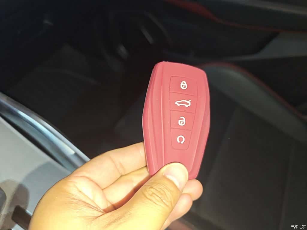 Geely Coolray, 2021 9