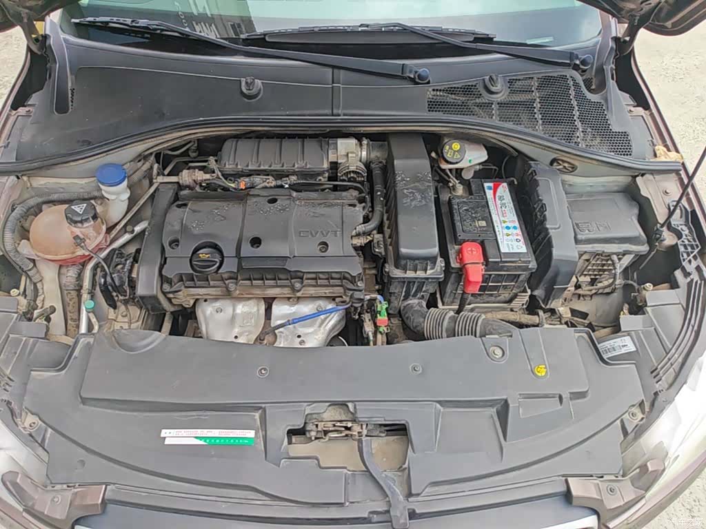 Peugeot 301, 2015 20