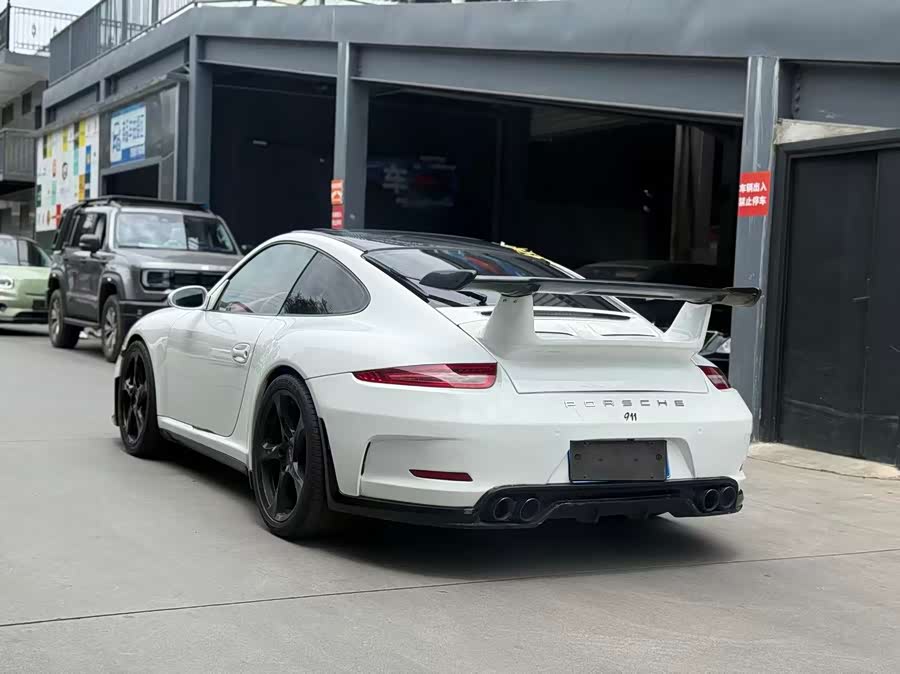 Porsche 911 2010, фото 7