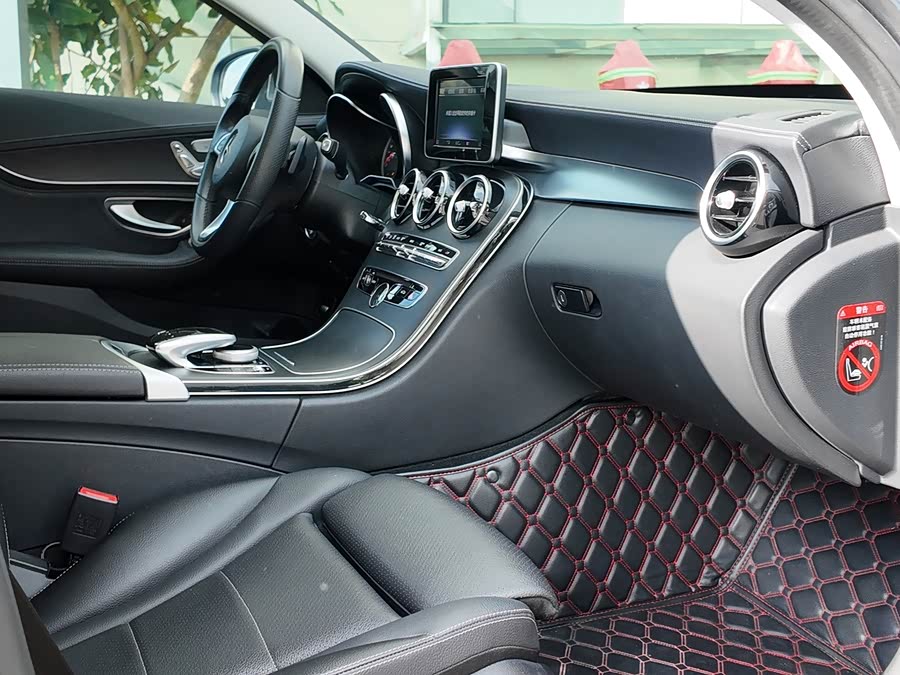 Mercedes-Benz C-Class 2018, фото 12