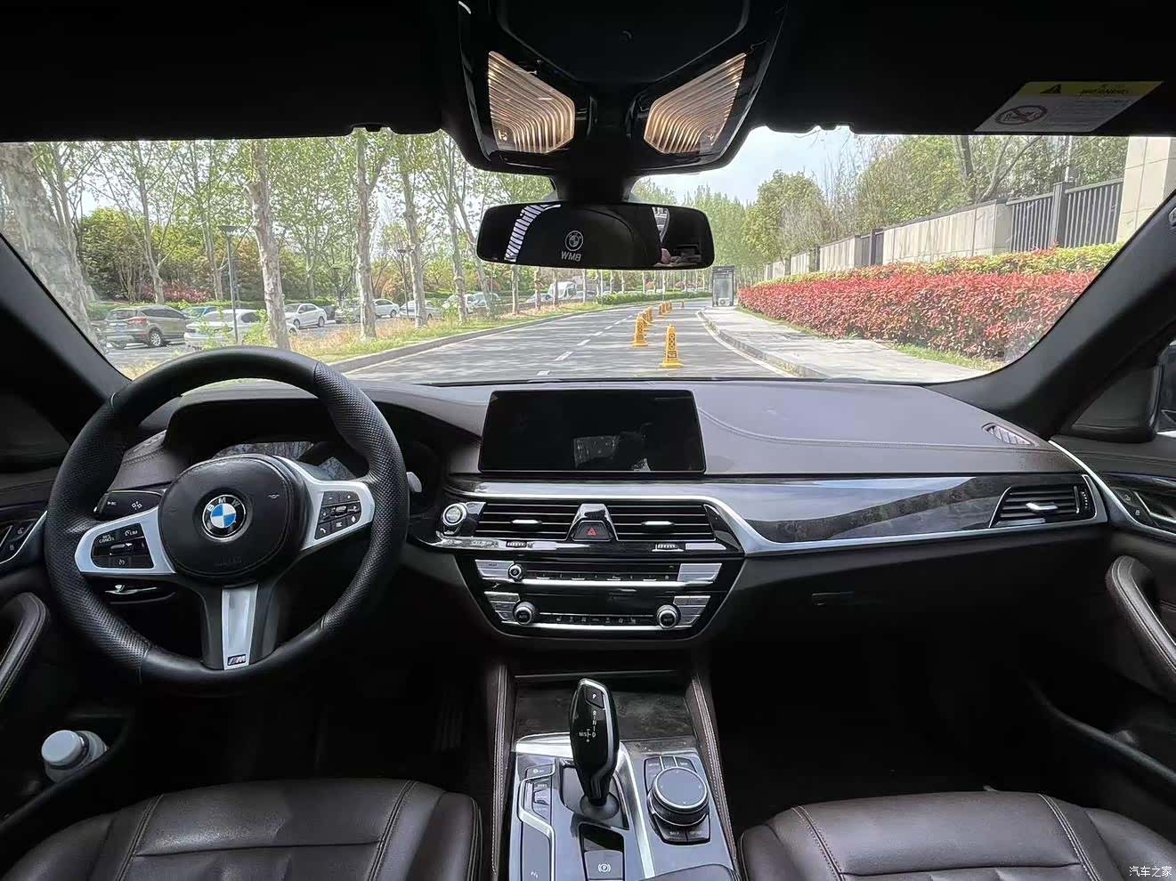 BMW 5 Series, 2020 все фото
