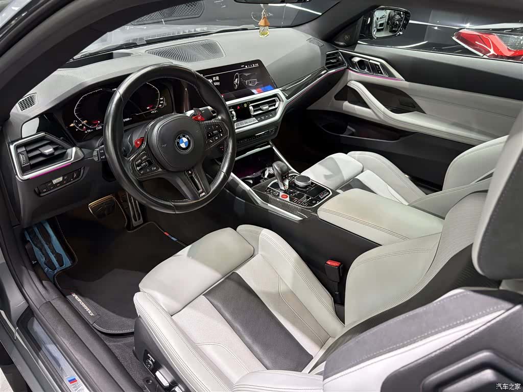 BMW M4, 2022 6