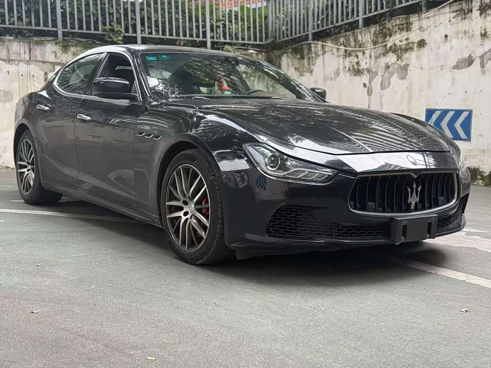 Maserati Ghibli Maserati Ghibli