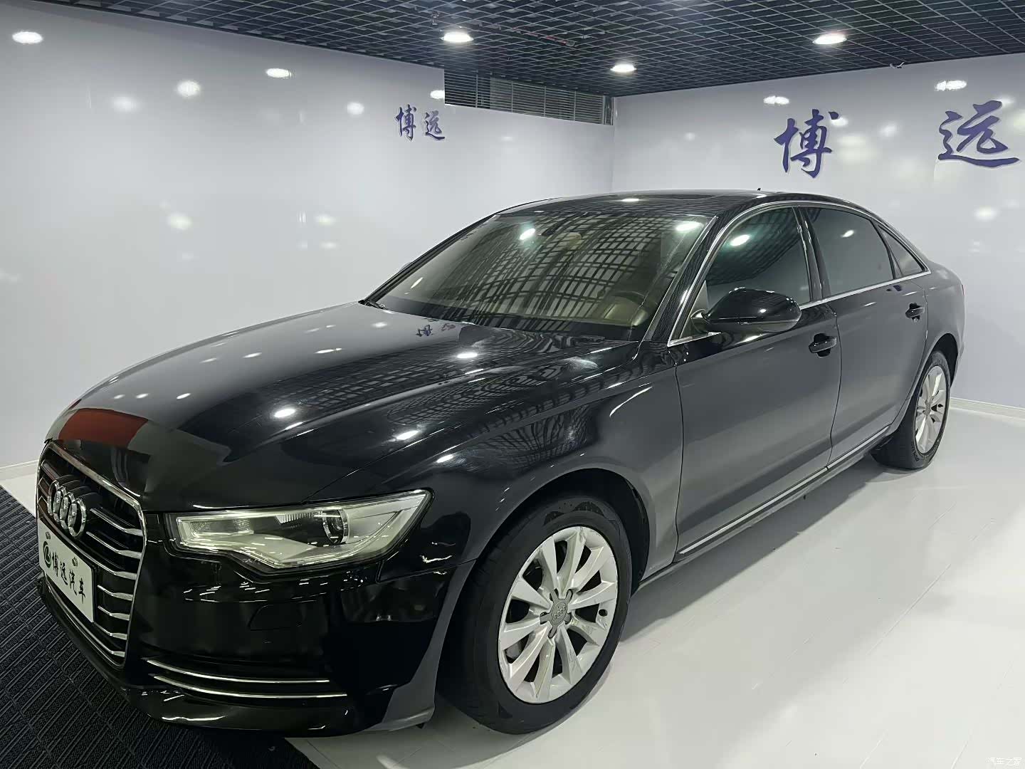 Audi A6L, 2012 1
