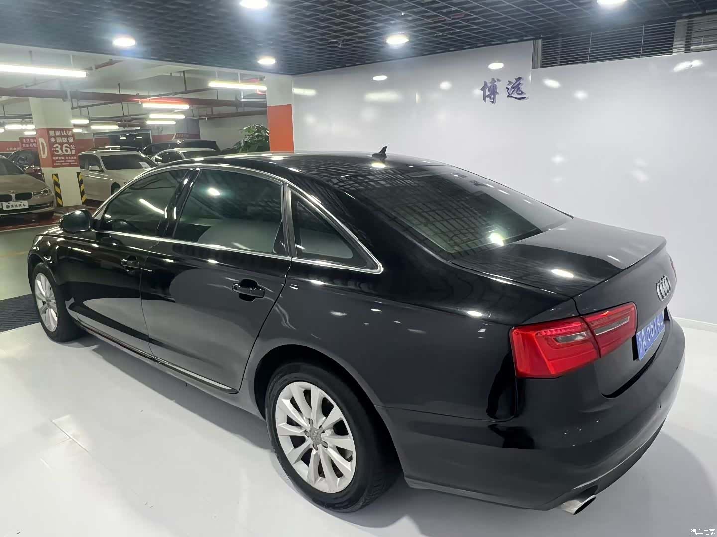 Audi A6L, 2012 4