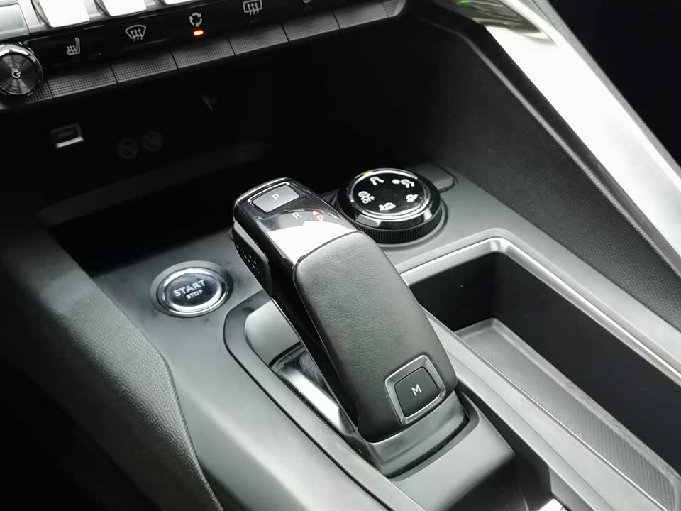 Peugeot 4008 Peugeot 4008