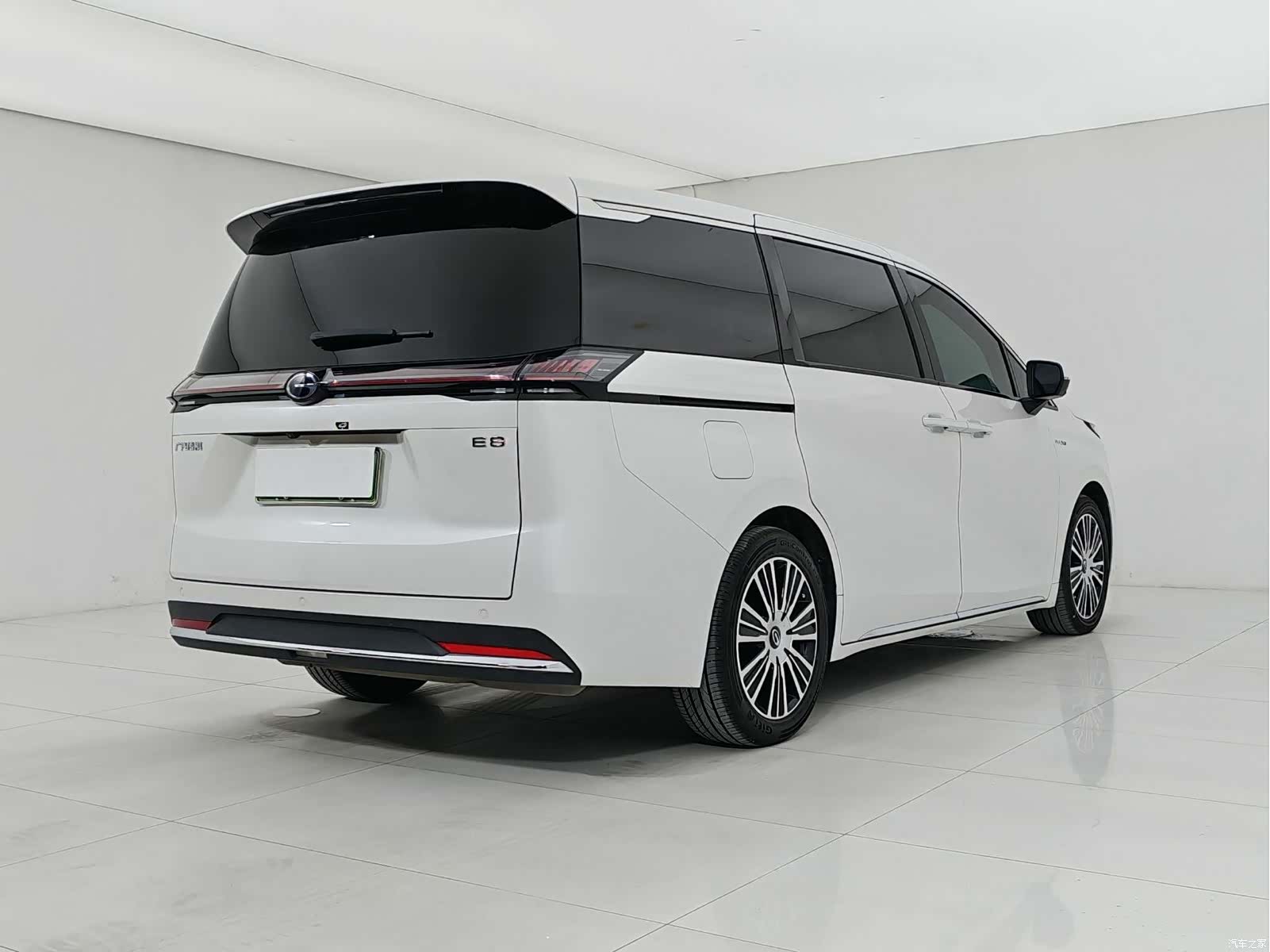 Trumpchi E8, 2024 6