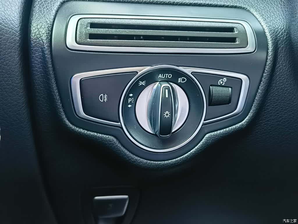 Mercedes-Benz GLC, 2021 30