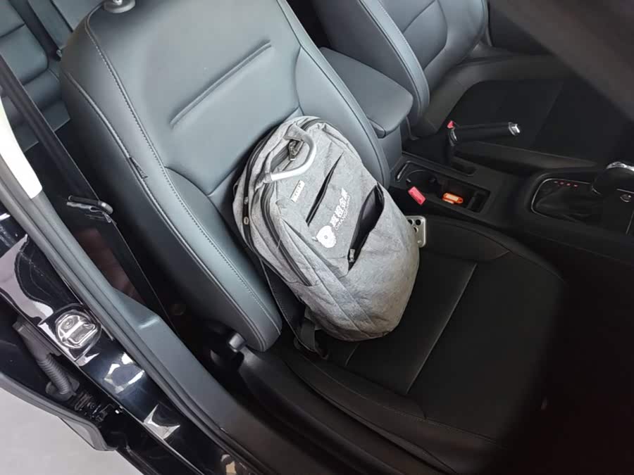 Volkswagen Sagitar 2017, фото 25