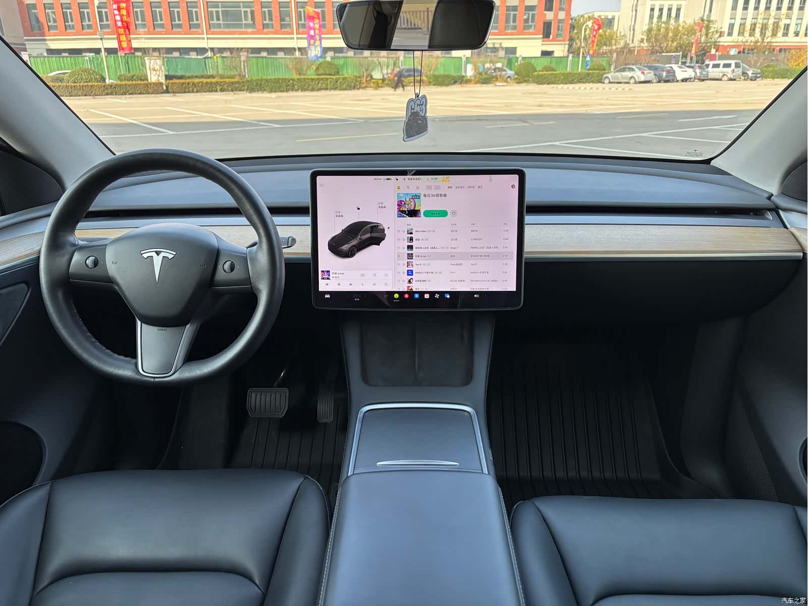 Tesla Model Y, 2022 9