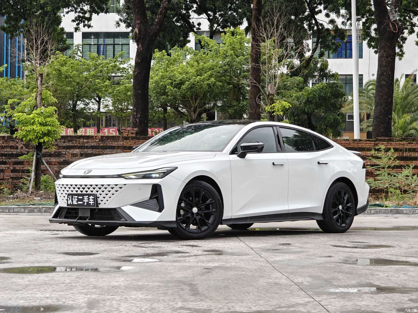 Changan UNI-V, 2024 1