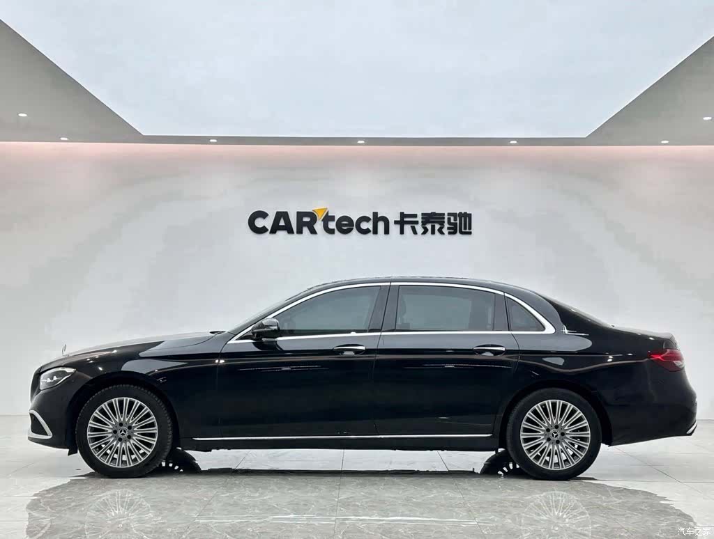 Mercedes-Benz E-Class, 2023 2