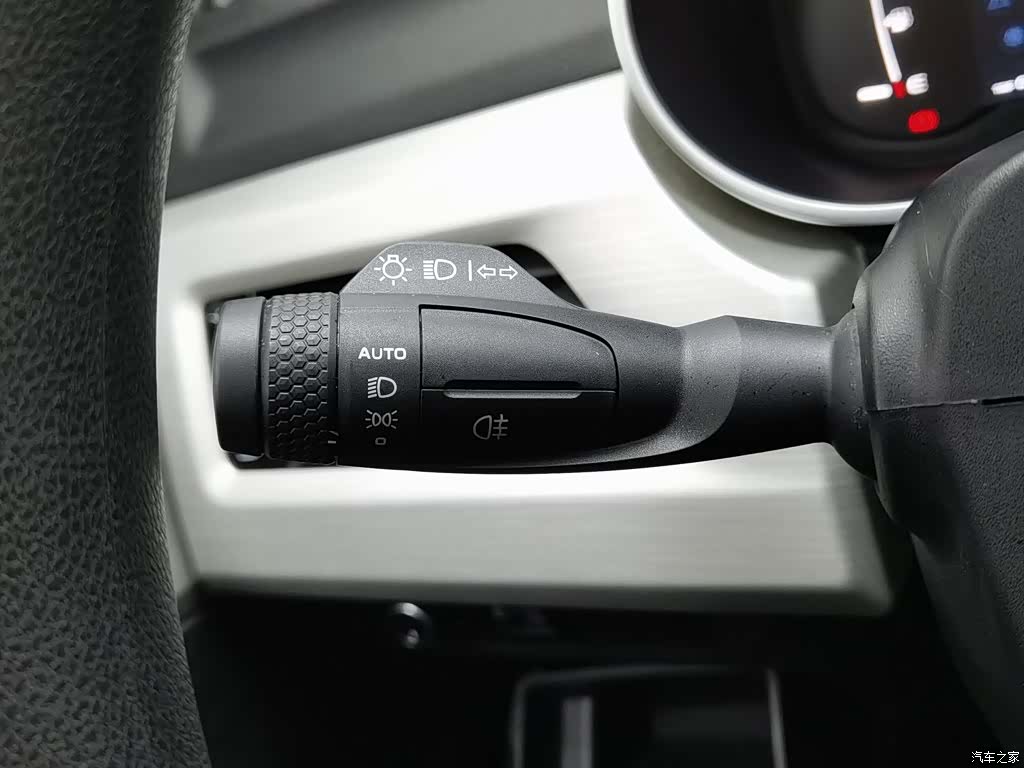 Geely Boyue, 2021 21