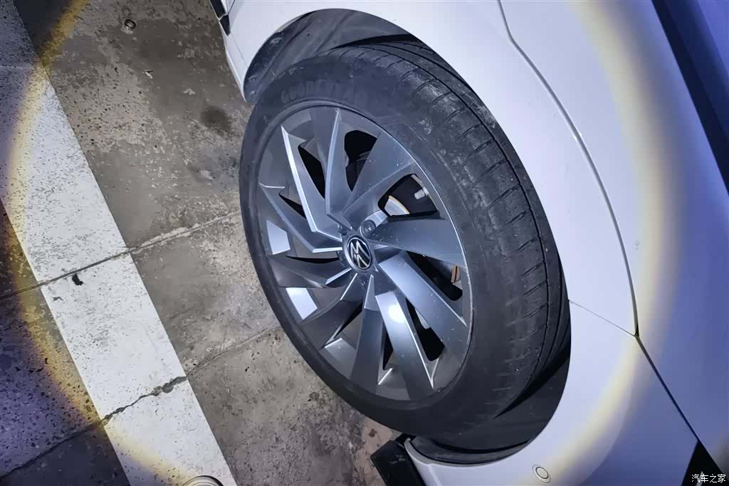 Volkswagen CC, 2024 6
