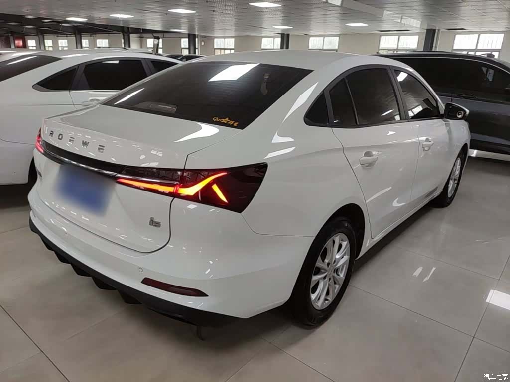 Roewe i5, 2025 7