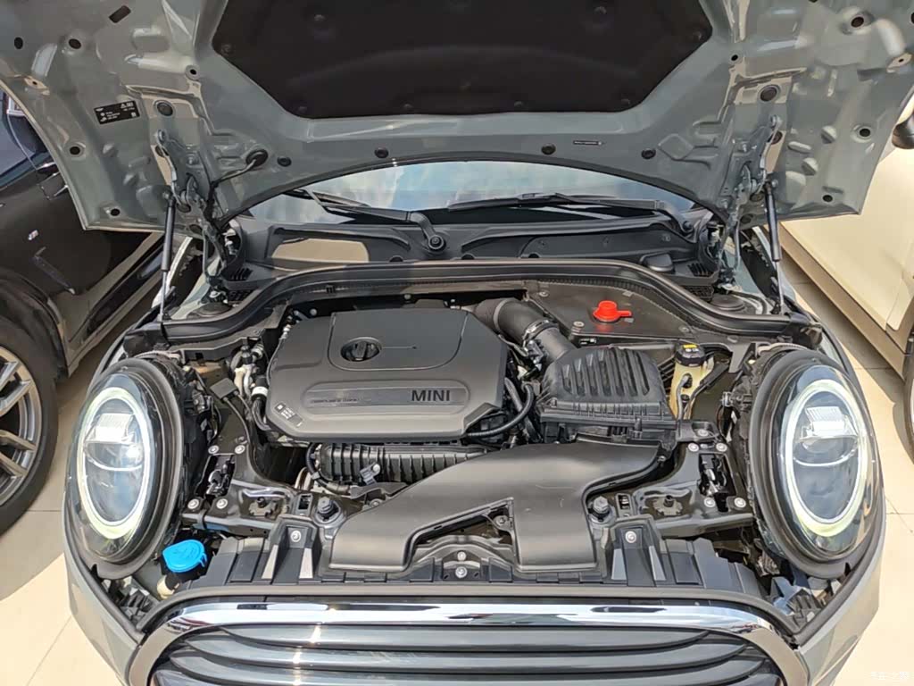Mini ONE, 2021 20