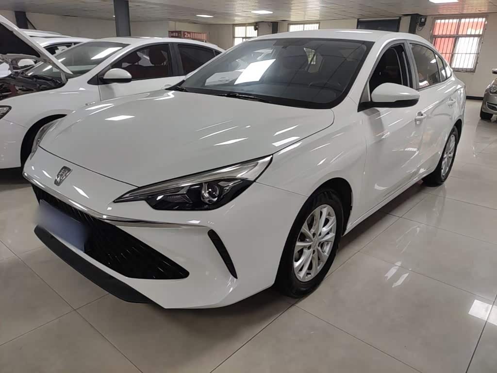 Roewe i5
