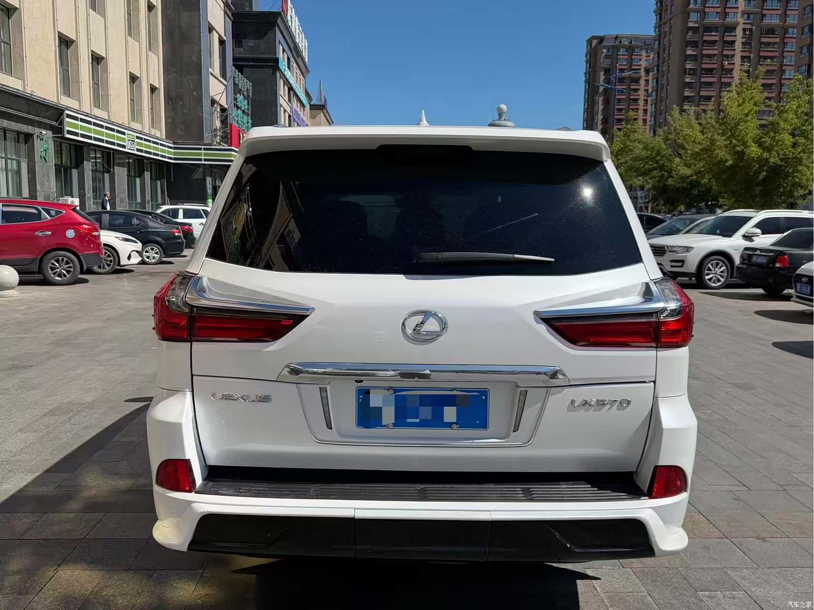 Lexus LX, 2018 все фото