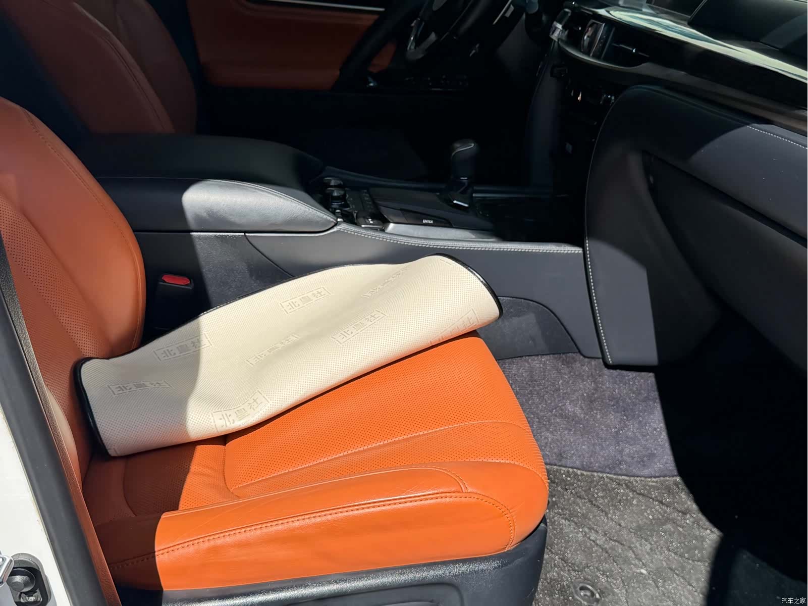 Lexus LX, 2018 16