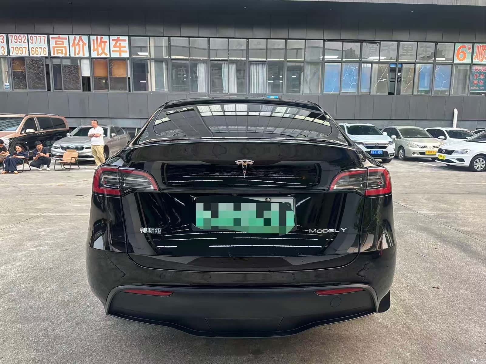 Tesla Model Y, 2023 8