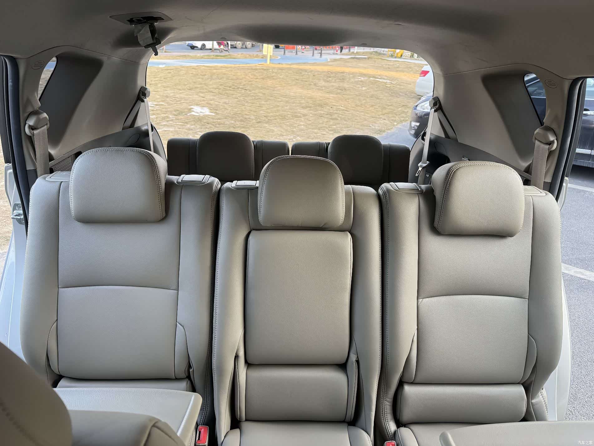 Toyota 180G, 2012 23