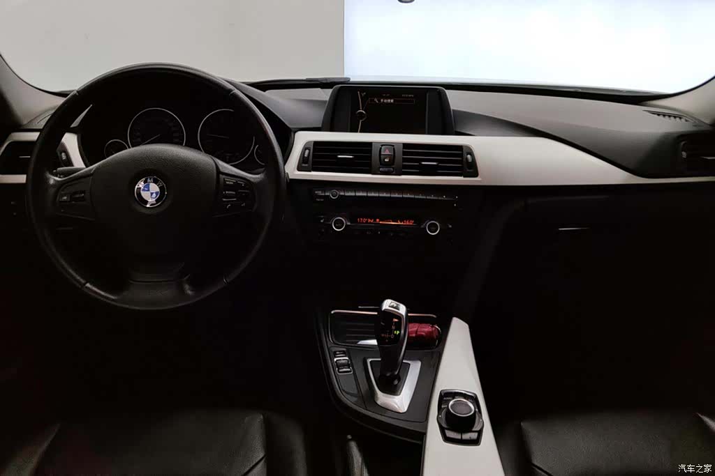 BMW 3 Series, 2013 12