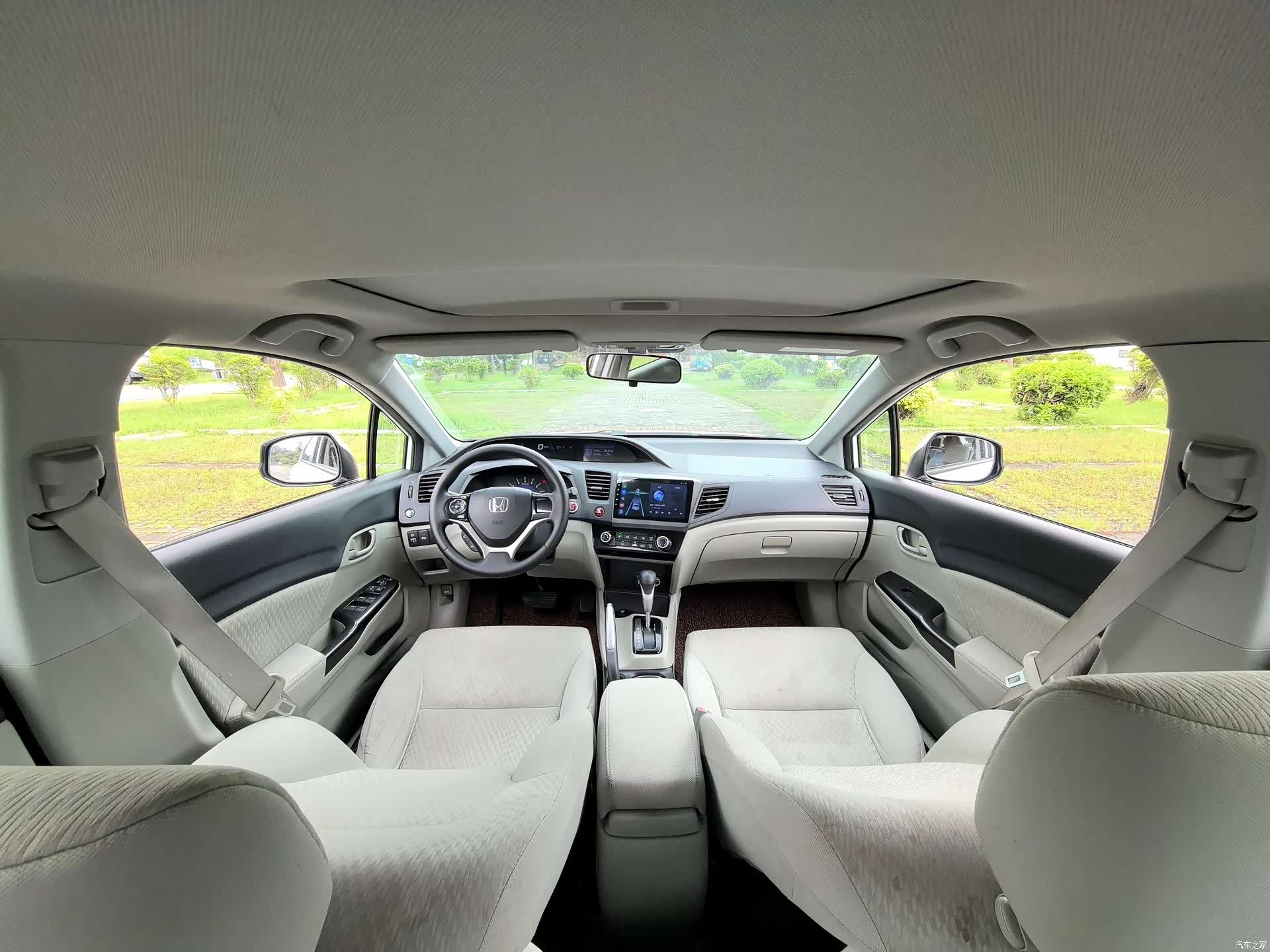 Honda Civic, 2016 13