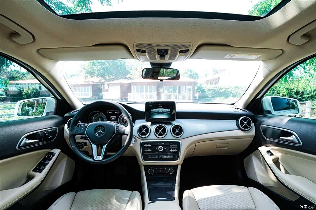 Mercedes-Benz GLA, 2016 9