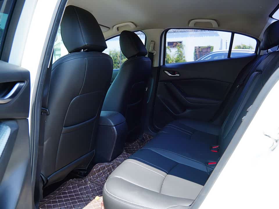 Mazda 3 Angkesaila Mazda 3 Angkesaila