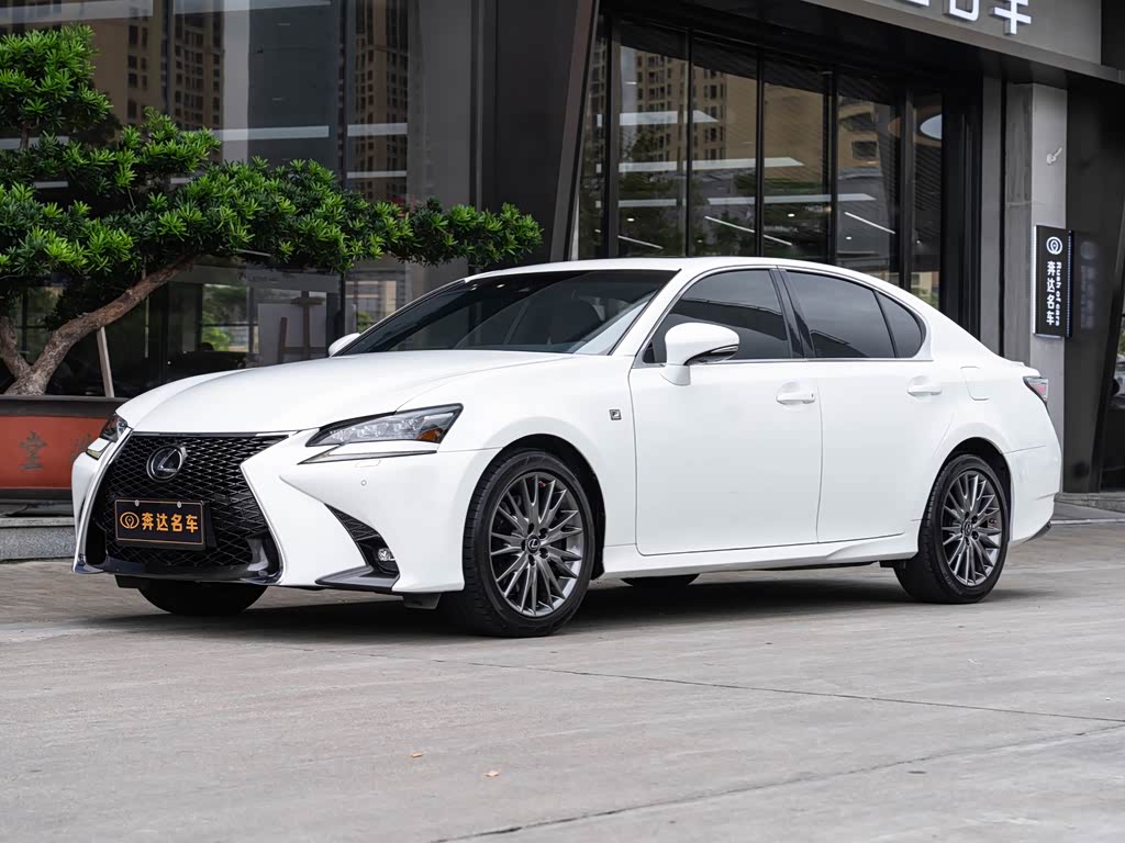 Lexus GS