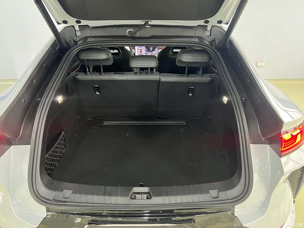 BYD Song, 2025 18
