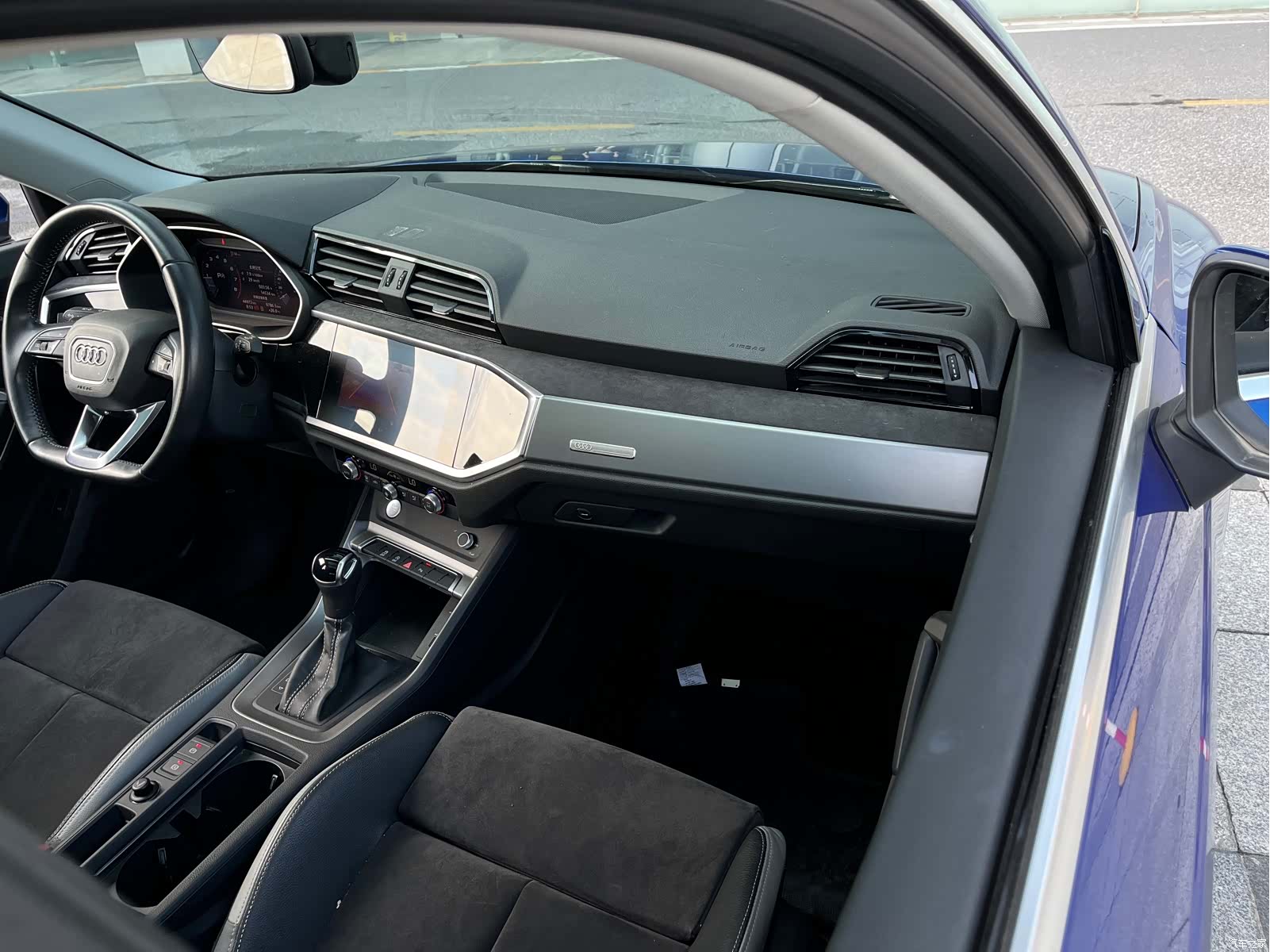 Audi Q3, 2020 16
