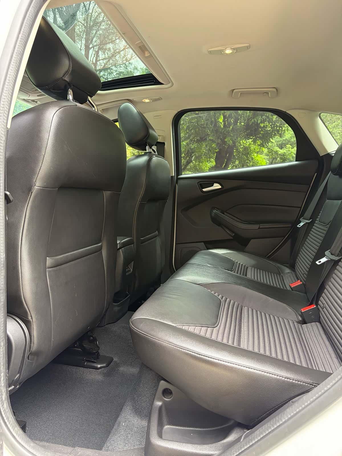 Ford Focus, 2018 9