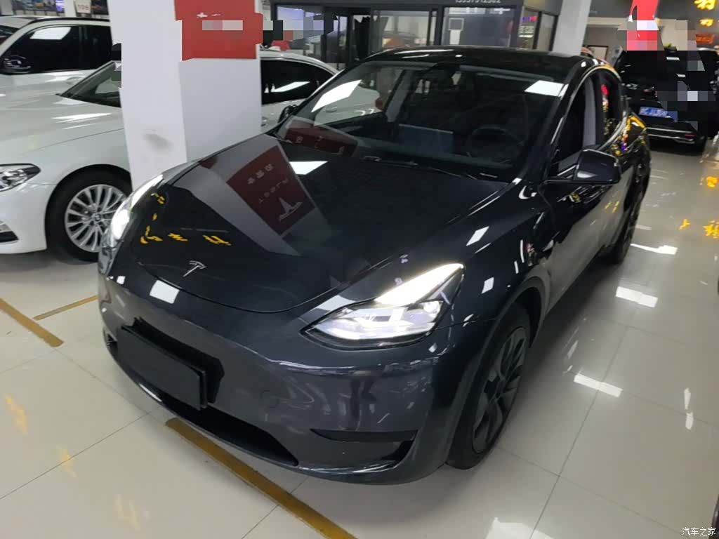 Tesla Model Y, 2024 2