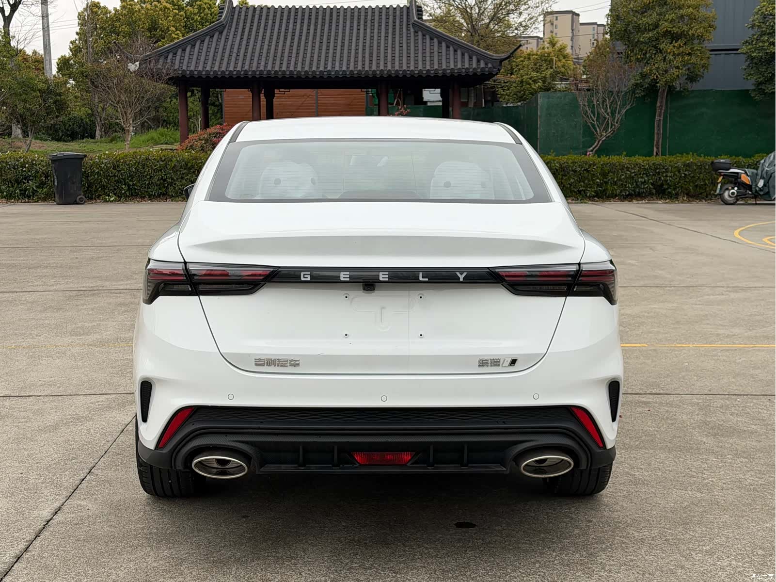 Geely Binray, 2026 12