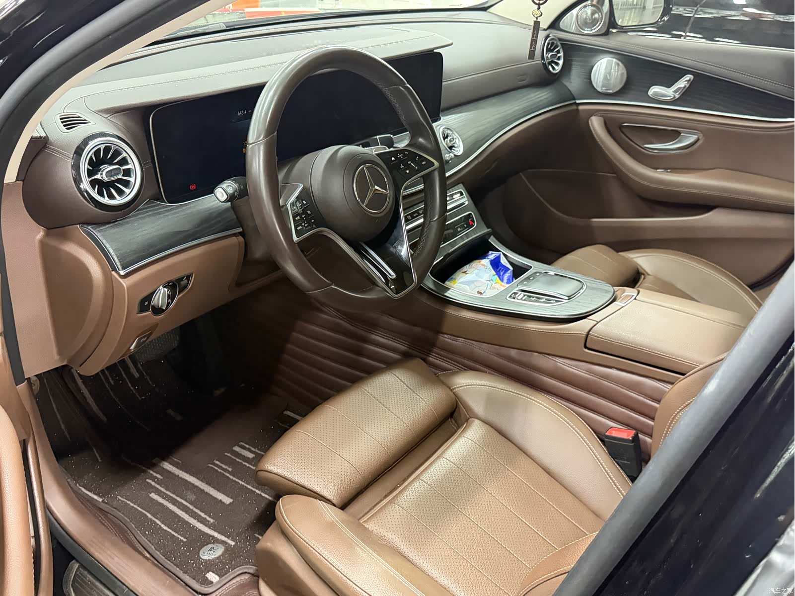 Mercedes-Benz E-Class, 2022 6