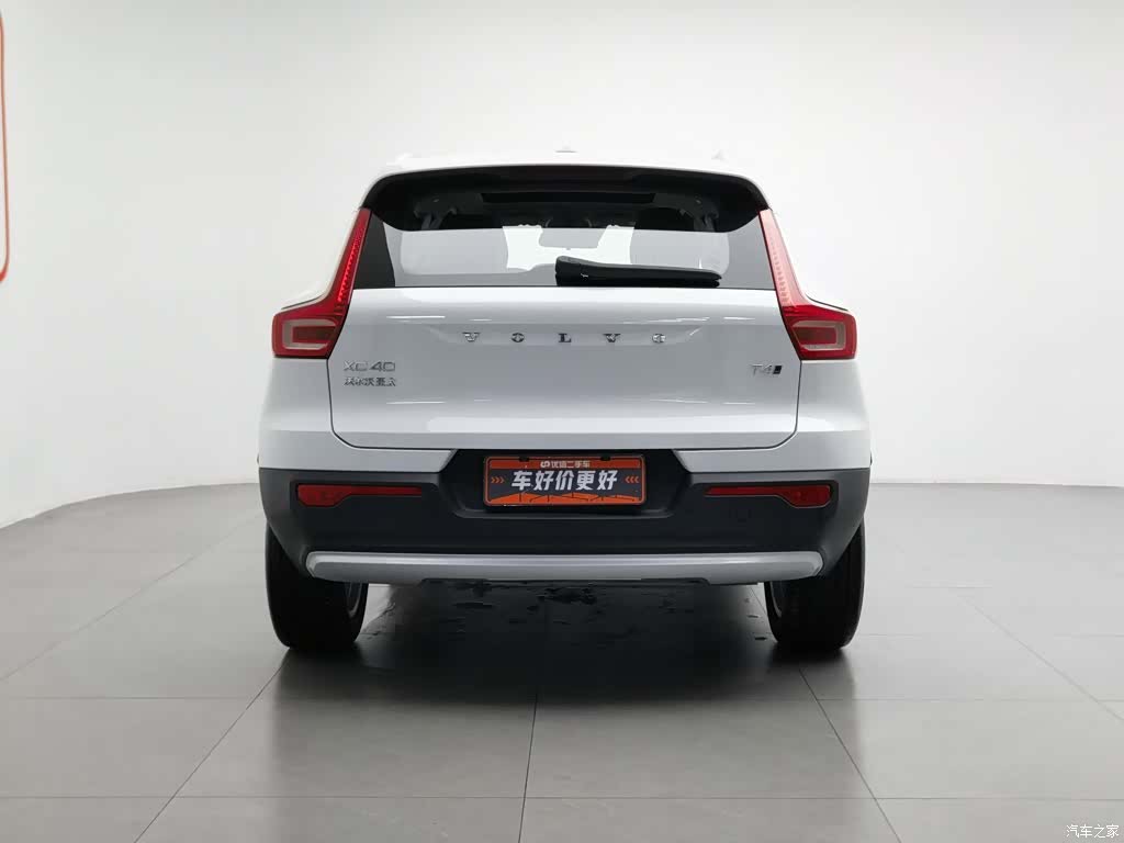 Volvo XC40, 2021 4