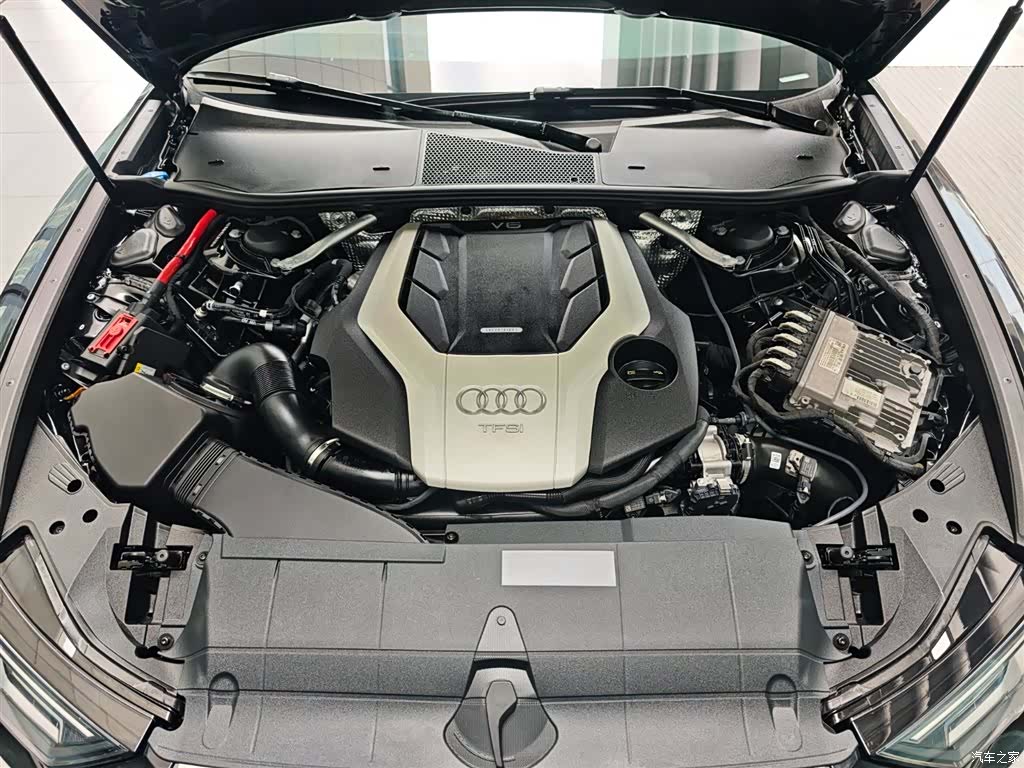 Audi A6L, 2020 8