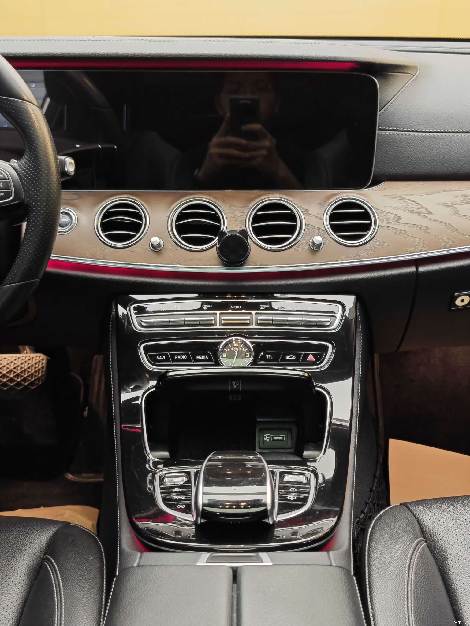 Mercedes-Benz E-Class, 2017 19