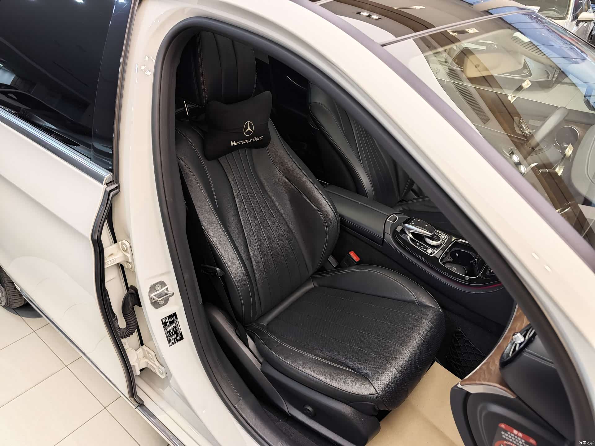 Mercedes-Benz E-Class, 2017 36