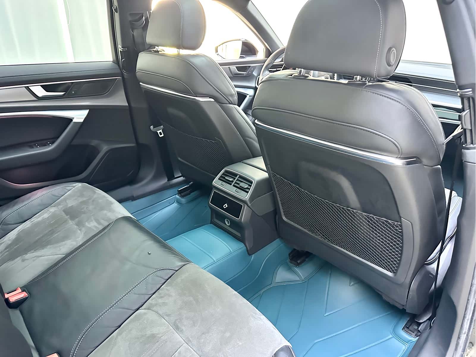 Audi A6L, 2021 12