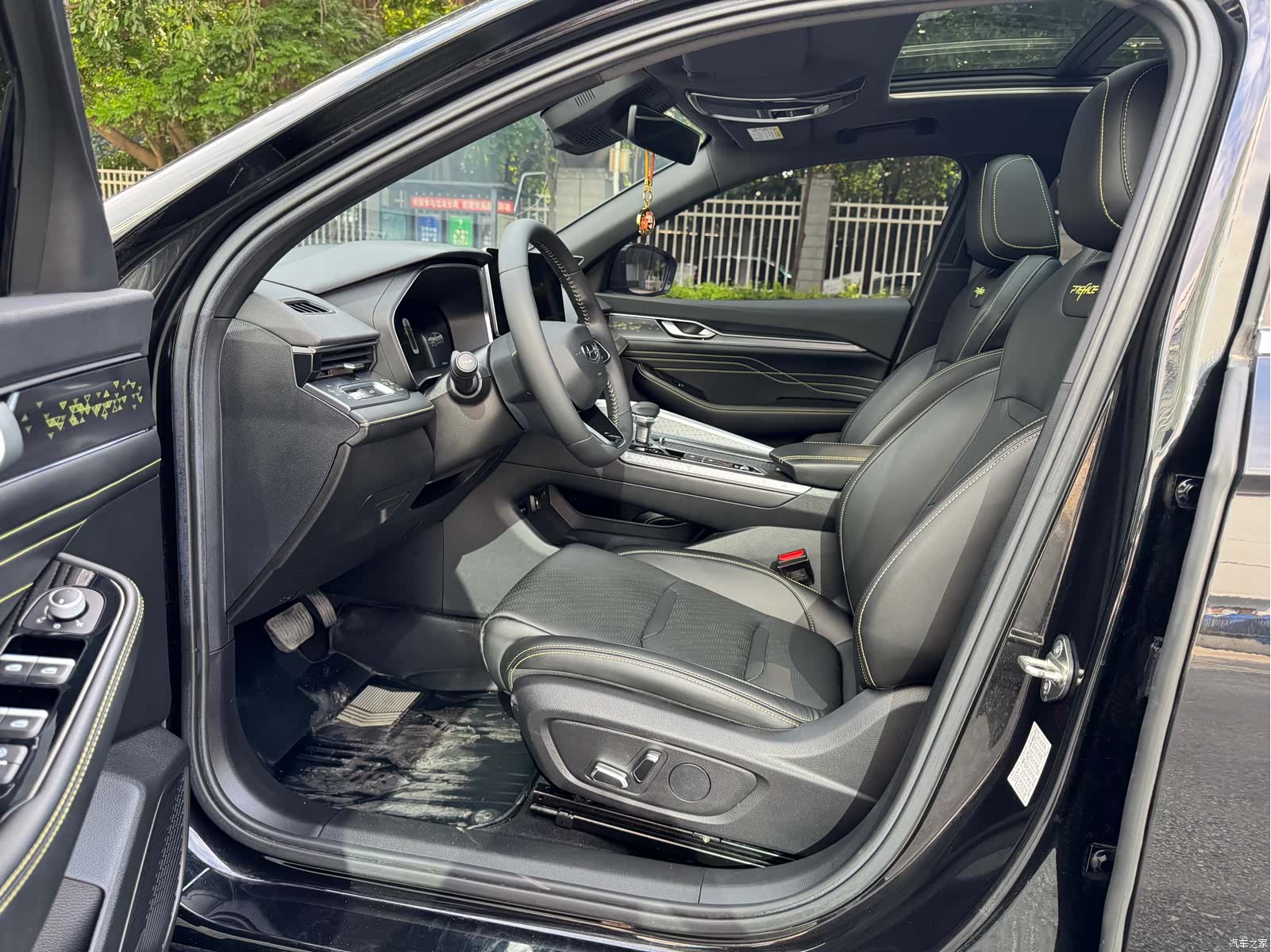 Geely Preface, 2023 4