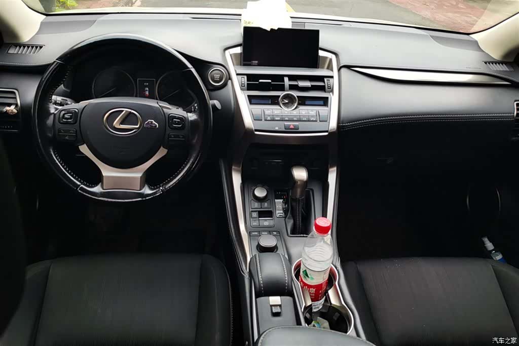 Lexus NX, 2016 12