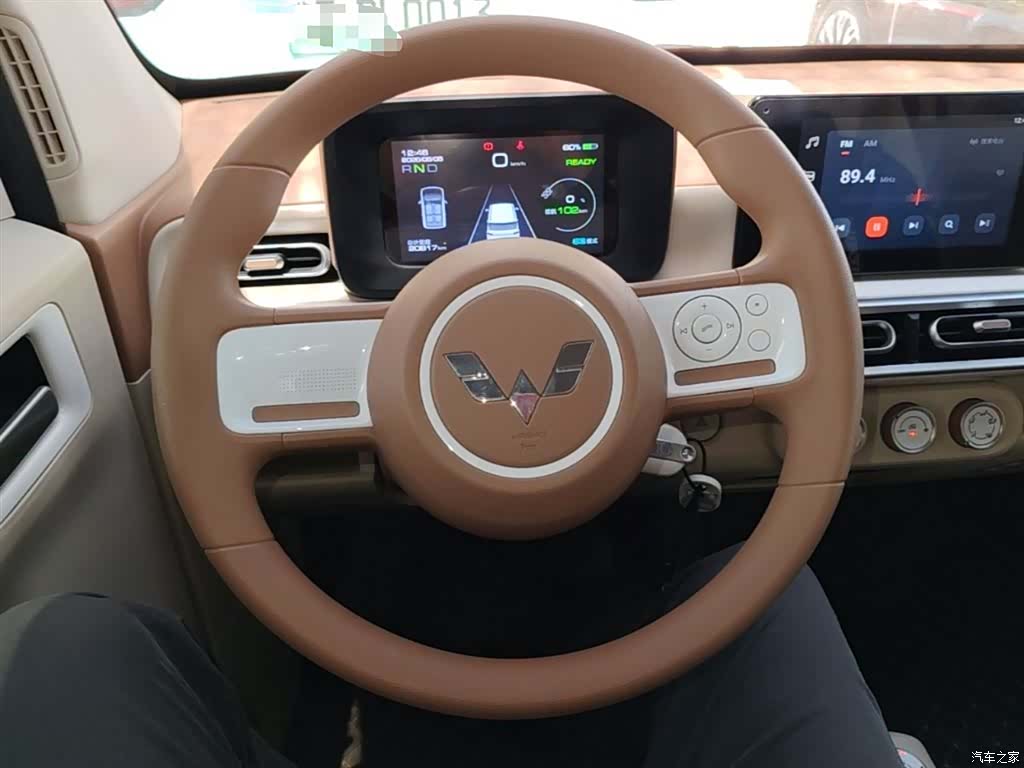Wuling MINIEV, 2024 11