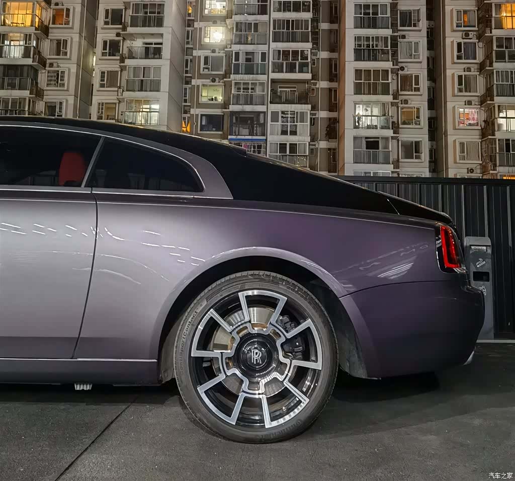 Rolls-Royce Wraith, 2018 4