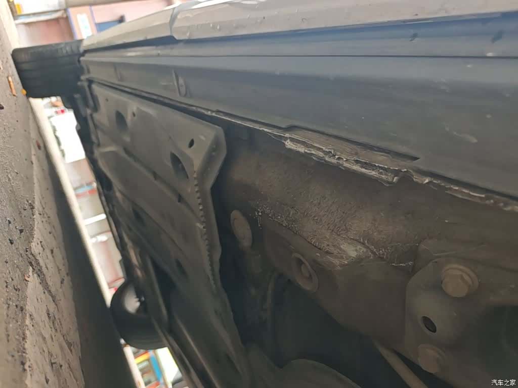 Audi Q2L, 2019 22