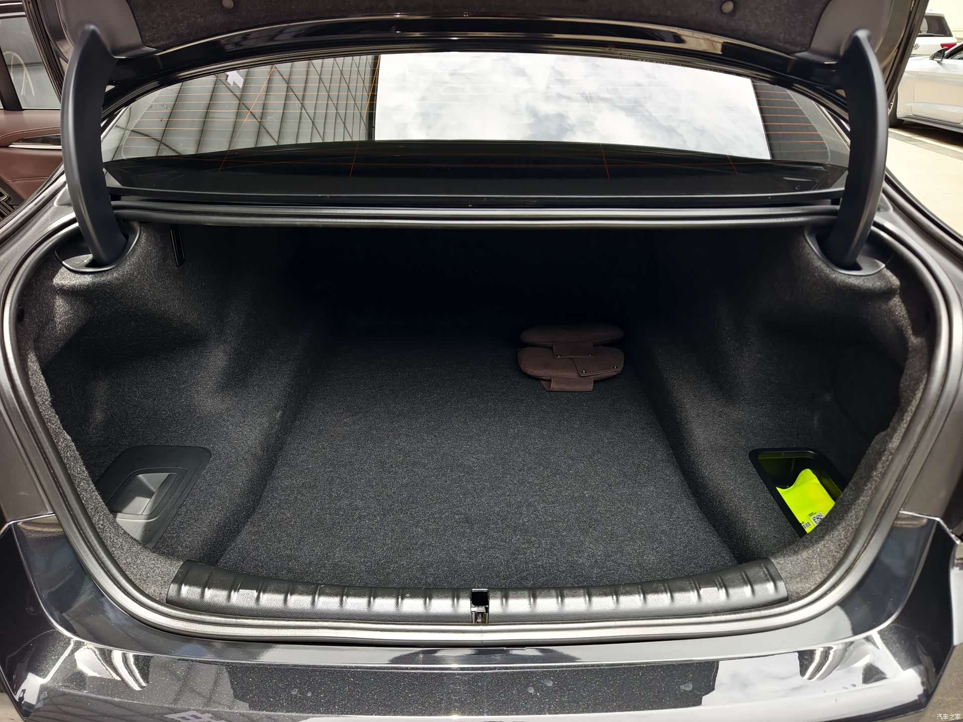 BMW 5 Series, 2021 17