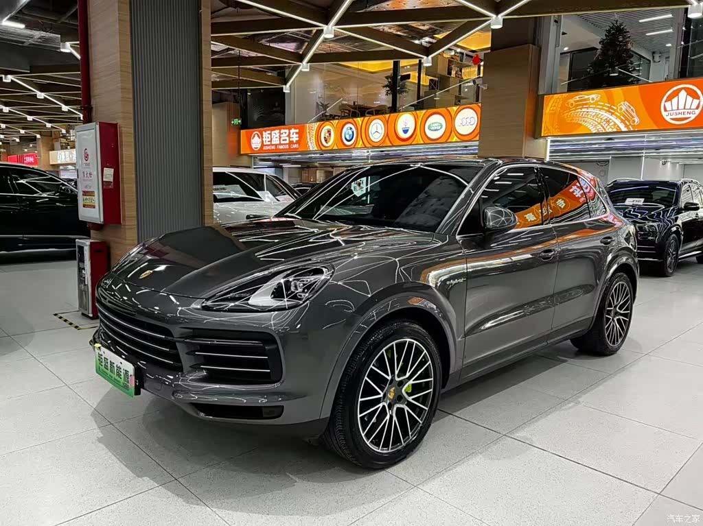 Porsche Cayenne, 2020 1